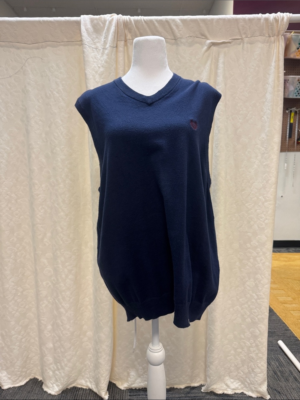 Navy V-Neck Knit Sweater Vest - Classic Silhouette